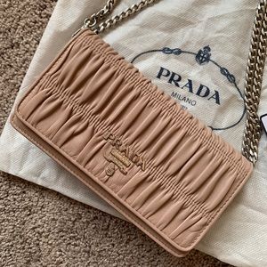 Prada Saffiano Wallet on chain